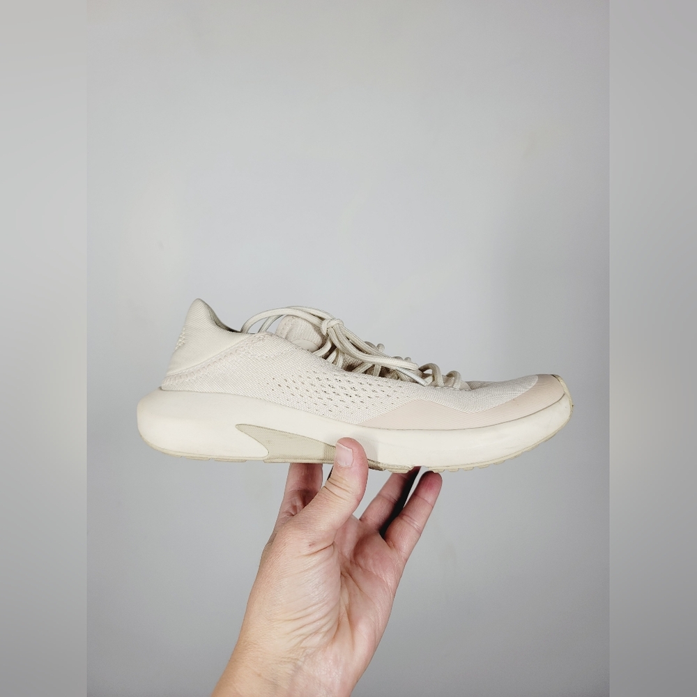 Olukai Women's Kāholo Sneaker, Size 7 - Picture 2 of 7